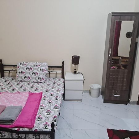 Apartmán Cozy Corner 2024 Abú Dhabí Exteriér fotografie
