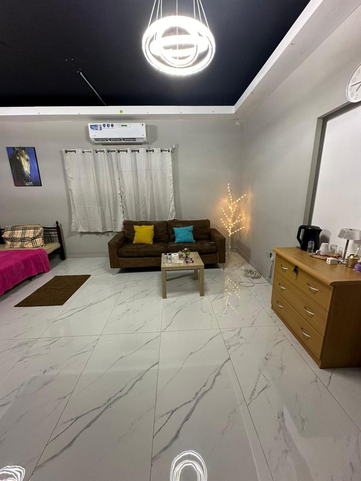 Apartmán Cozy Corner 2024 Abú Dhabí Exteriér fotografie
